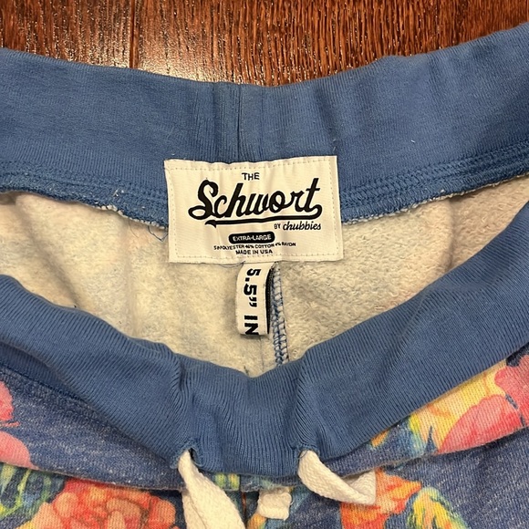 Chubbies Lounge Schwort 5.5 inseam. Discontinued pattern - Picture 2 of 3